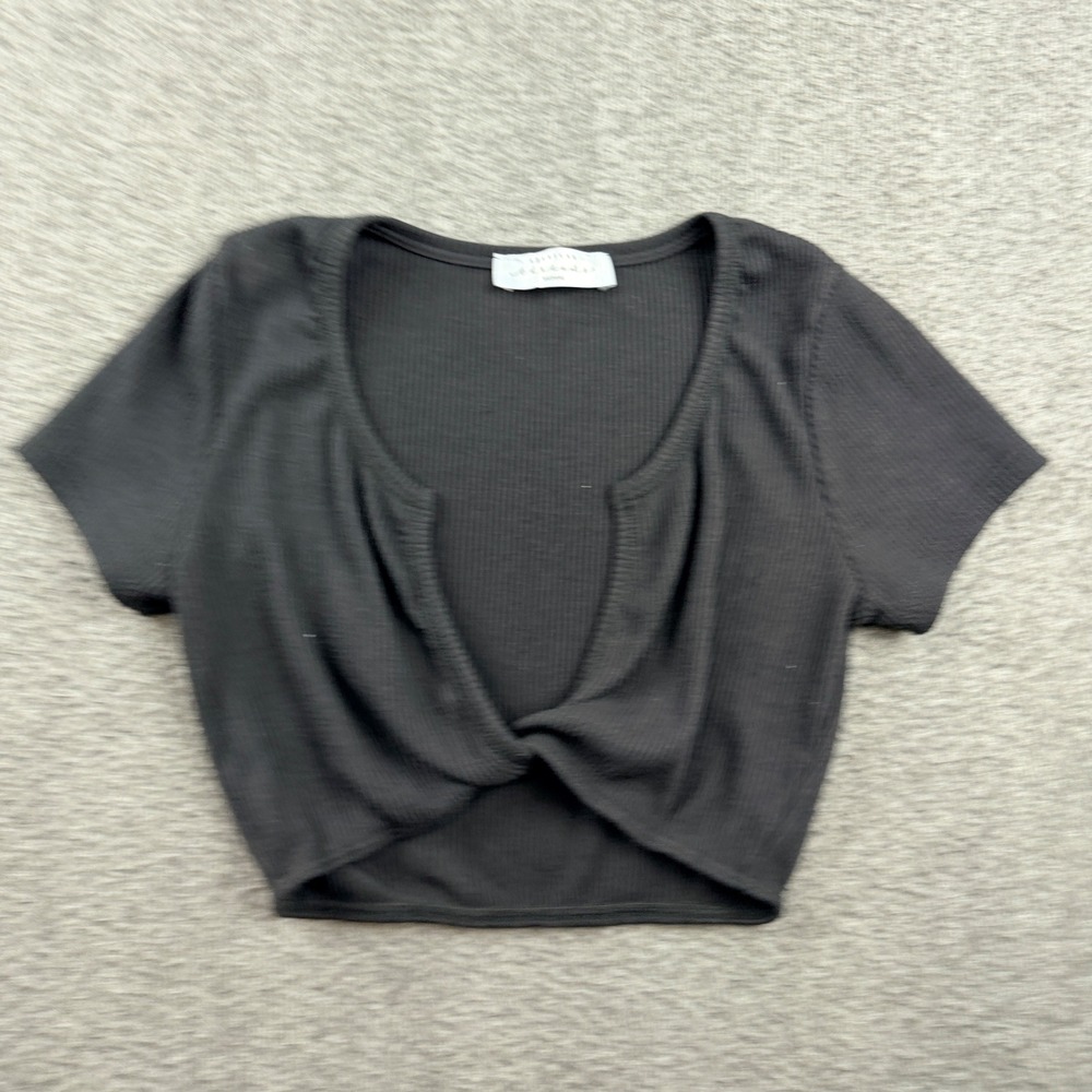 American Threads Women's M Medium Black‎ Ribbed Twist Front Crop Top AT7335
